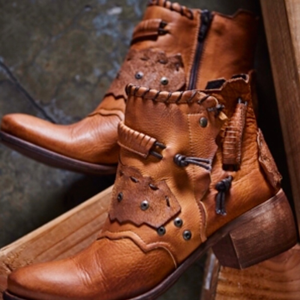 Maxine ankle boots